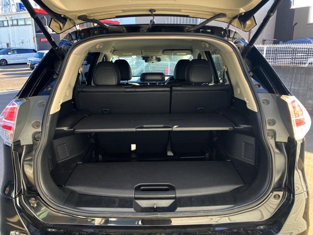 �����A�V�[�g��|���Ƃ���ȂɍL�X�Ƃ������Q�b�W���[���ɑ��ς����傫�ȉו��̂������������S�ł��ˁ�