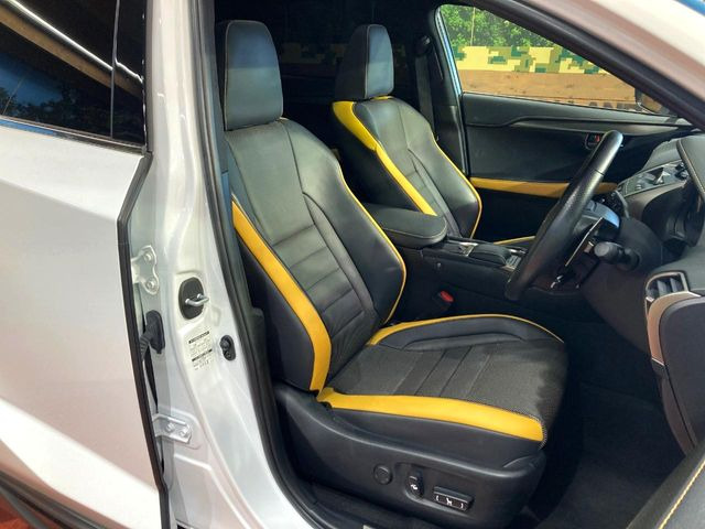 �^�]�ȃV�[�g���͎g�p�������Ȃ��A�ǍD�ȏ�ԂƂȂ��Ă��܂��B���J�Ɏg���Ă������Ƃ��悭�킩��܂��ˁB