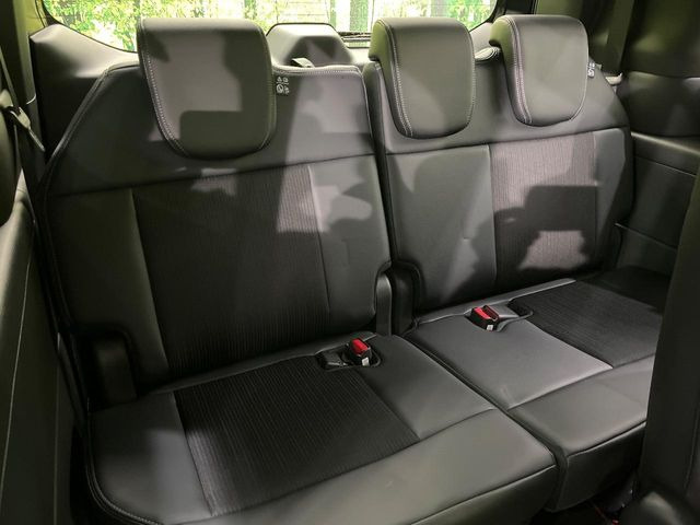 3��ڃV�[�g�͂�������ԗǍD����l�ł��������ƍ����Ē����܂��̂ŁA��l���ł̂��o���������N���N�ł��􂲉Ƒ��ŁA�C�̒m�ꂽ���ԂŁA�h���C�u�ɍs���̂��y���݂ł��ˁ�