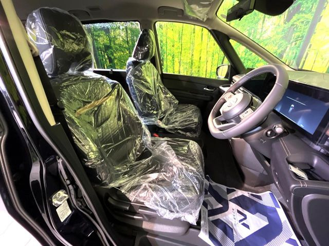 �y�n�[�t���U�[�V�[�g�z�������ƍ���S�n�𗼗������l�C�̃V�[�g���w�ʁE���ʂ̃t�@�u���b�N�f�ނ́A�ʋC���̗ǂ��⊊��ɂ����ɗD��Ă��܂��B�C���╞���ɍ��E���ꂸ���K�ɂ���肢�������܂��B