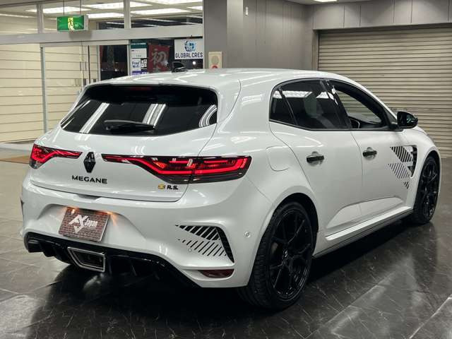 �y�A�N�Z�X�z����:������/���Β���IC����15���B