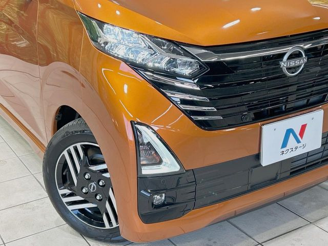 �yLED�w�b�h���C�g�z���V����ԑ��s�����ǍD�Ȏ��E���m�ۂ����S���ĉ^�]�ł��鍂�P�xLED�w�b�h���C�g�𑕔�!�_�����x�������A����d�͂��}�����Ă��܂��B