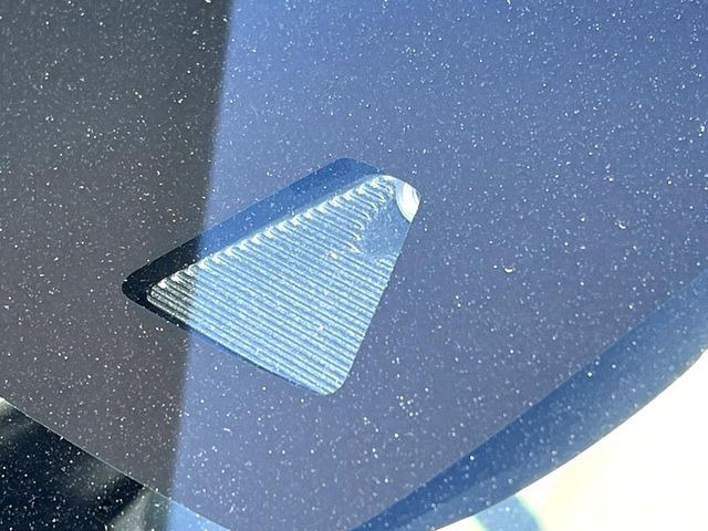 �yi-ACTIVESENSE�z���s���ɑO���̎ԗ�����F�����A�Փ˂������Ȏ��͌x��ƃu���[�L�ŏՓˉ���Ɣ�Q�y�����A�V�X�g�B�����S�Ƀh���C�u�����y���݂��������܂��B