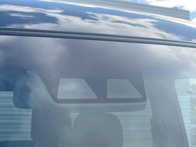 �y�X�Y�L �Z�[�t�e�B�T�|�[�g�z���s���ɑO���̎ԗ�����F�����A�Փ˂������Ȏ��͌x��ƃu���[�L�ŏՓˉ���Ɣ�Q�y�����A�V�X�g�B�����S�Ƀh���C�u�����y���݂��������܂��B