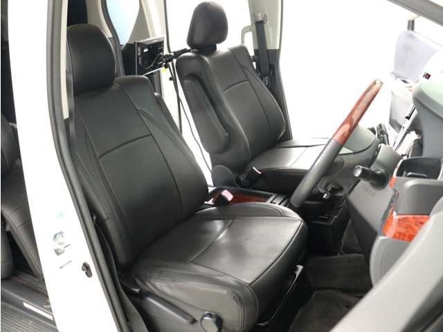 �ǉ��̂��ʐ^�⓮��ȂǁA���[����LINE�ł�����ł��܂�!�C�ɂȂ�_������΂ǂ�Ȃ��Ƃł����X�^�b�t�܂ł��\���t�������������v���ɂ��Ή������Ē����܂�!