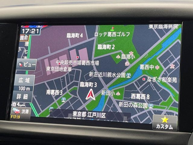 �������i�r:��̊��̂���i�r�́A����������ԓ������o���Ă���܂��BBluetooth�Đ��ȂǃI�[�f�B�I�@�\���[�����Ă���܂��̂ŁA�^�]�����y���߂܂���