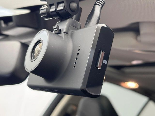 �y�h���C�u���R�[�_�[�z�h���C�u���R�[�_�[����!���s���͂������A������^�]�⎖�̂ɑ��������ہA�f���ŋL�^���A����̃��X�N�ɔ����܂��B���L�^�pSD�J�[�h�͂��q�l�����g�ł��������������K�v������܂��B