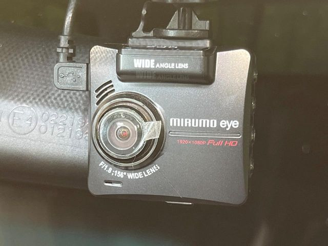 �y�h���C�u���R�[�_�[�z�h���C�u���R�[�_�[����!���s���͂������A������^�]�⎖�̂ɑ��������ہA�f���ŋL�^���A����̃��X�N�ɔ����܂��B���L�^�pSD�J�[�h�͂��q�l�����g�ł��������������K�v������܂��B