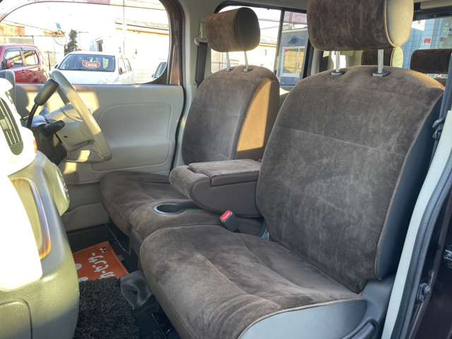 ����肪�����܂����A�n���h�����y���^�]���₷���ł���