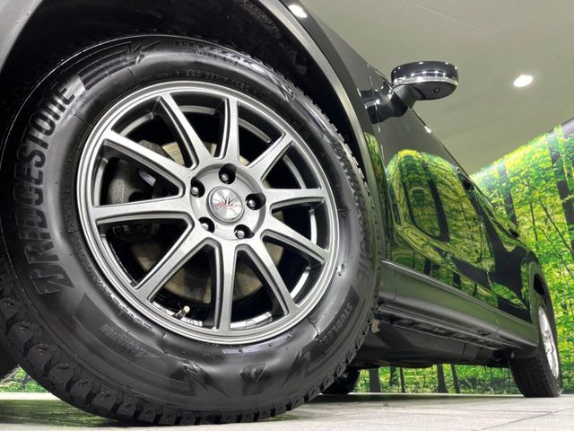 �y17�C���`�A���~�z�C�[���z�O�ςɃ}�b�`�����A���~�z�C�[���𑕒����Ă���܂��B�e��A���~�z�C�[����A�X�^�b�h���X�^�C�����戵�����Ă���܂��B���񂲑��k����������