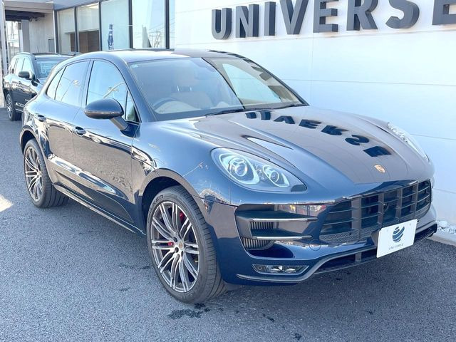 �������t�т̕ۏ؂̑��A���S�̍Œ�3�N�E���s�������ۏ�(�L��)�����p�ӁB�A���Ԃ����S���Ă��y���݂���������l�A�ۏؓ��e���[���͂������A�����_��&�I�C�������⃍�[�h�T�[�r�X���t�т��Ă���܂��B