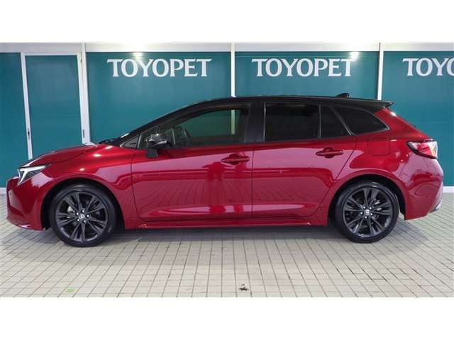 カローラツーリング1.8 ハイブリッド W×B