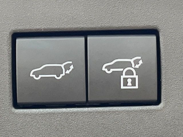 �y�p���[�o�b�N�h�A�z�X�}�[�g�L�[��^�]�Ȃ̃{�^�������������Ń��A�Q�[�g�������ŊJ���܂�!�ו��������Ă��鎞��A�����ʒu�ɂ���o�b�N�h�A��߂�ۂɕ֗��ȋ@�\�ł���