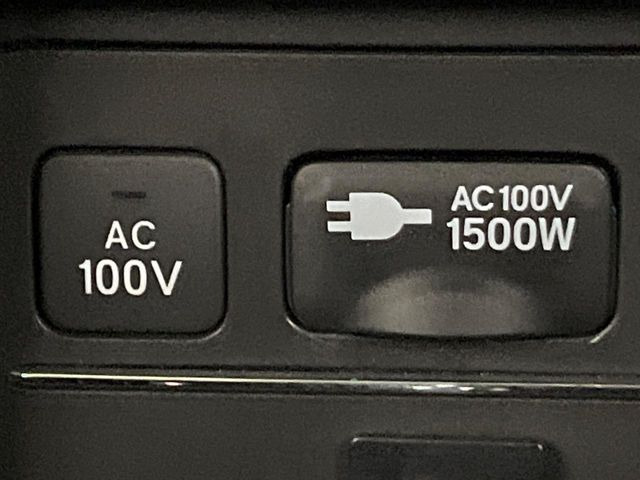 �y�A�N�Z�T���[�R���Z���g�z�L�����v��X�|�[�c�A�A�E�g�h�A�ł̃A�N�e�B�r�e�B�͂������A�ЊQ�E��d�̍ۂɏ����ɂ��Ȃ�AC100V�R���Z���g�𑕔���P�[�^�C��^�u���b�g�A�Q�[���@��̏[�d�ɂ���