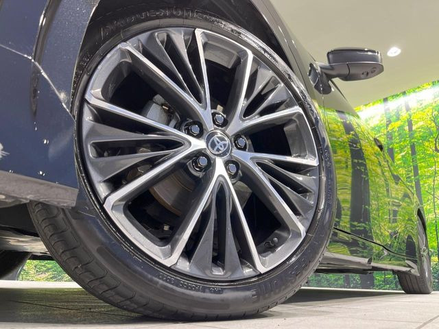 �y����19�C���`�A���~�z�C�[���z�O�ςɃ}�b�`���������A���~�z�C�[���𑕒����Ă���܂��B�e��ЊO�A���~�z�C�[����A�X�^�b�h���X�^�C�����戵�����Ă���܂��B���񂲑��k����������