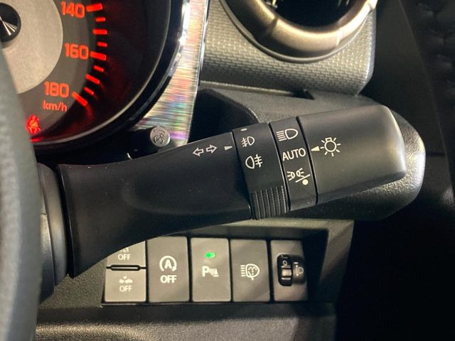 �y�I�[�g���C�g�z����̖��邳�ɉ����Ď����Ńw�b�h���C�g�̓_���E�������ł���@�\�ł�!���C�g�̕t���Y��E�����Y��Ȃǂ������Ȃ�A�J�̓���[���̑��s�����S!�g���l���ʉߎ����֗��ł��ˁ�