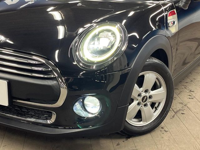 ��LED�w�b�h���C�g:��ԑ��s�����ǍD�Ȏ��E���m�ۂ����S���ĉ^�]�ł��鍂�P�xLED�w�b�h���C�g�𑕔�!�_�����x�������A����d�͂��}�����Ă��܂��B