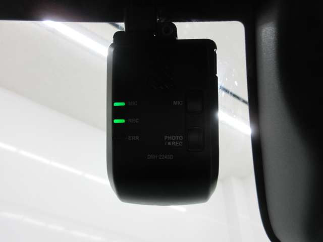 ヴェゼル1.5 e:HEV X