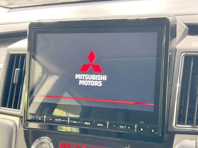 �y����10�^�i�r�z�l�C�̏����i�r�𑕔��B�I�[�f�B�I�@�\���[�����Ă���ABluetooth�ڑ�����΂������̃X�}�z��MP3�v���C���[�̉��y���Đ��\!�����̉^�]������Ɋy�����Ȃ�܂�!!