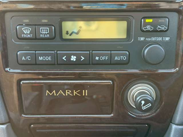 �C�ɂȂ邨�Ԃ�����܂�����E�̓d�b�ԍ����璼�ڂ��X�ɂ��₢���킹���������B�x�����@����ԗ����A��Ԃ܂łȂ�ł������������Ē����܂��B�X�^�b�t�ꓯ���A�����҂����Ă���܂��B