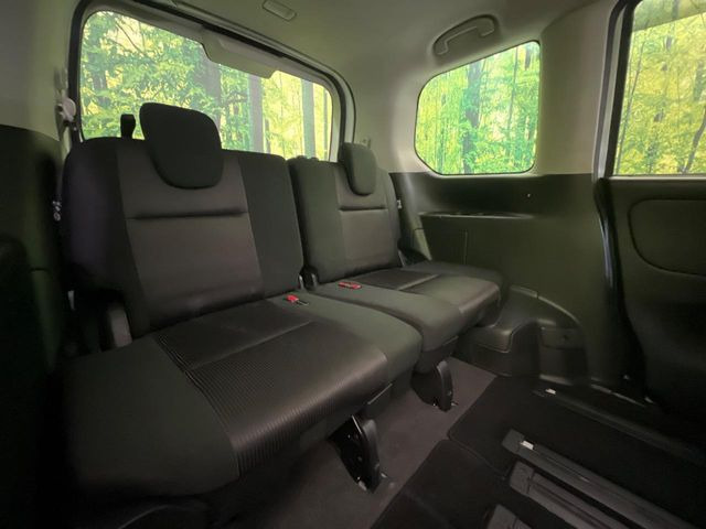 3��ڃV�[�g�͂�������ԗǍD����l�ł��������ƍ����Ē����܂��̂ŁA��l���ł̂��o���������N���N�ł��􂲉Ƒ��ŁA�C�̒m�ꂽ���ԂŁA�h���C�u�ɍs���̂��y���݂ł��ˁ�