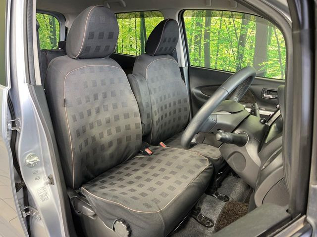 �^�]�ȃV�[�g���͎g�p�������Ȃ��A�ǍD�ȏ�ԂƂȂ��Ă��܂��B���J�Ɏg���Ă������Ƃ��悭�킩��܂��ˁB