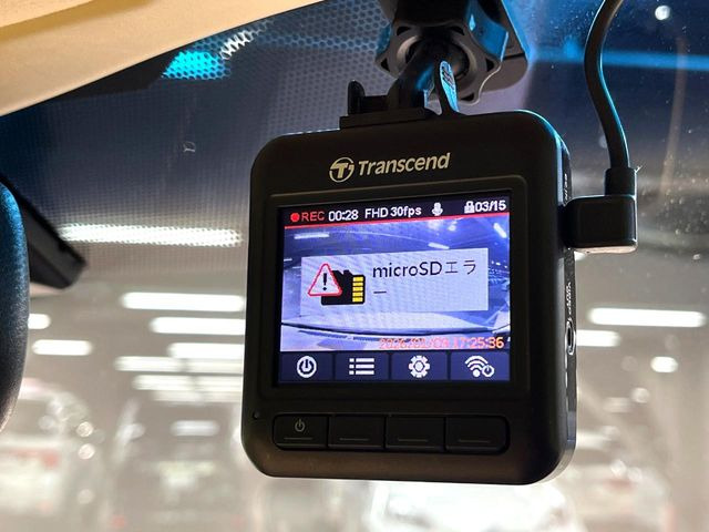 �y�h���C�u���R�[�_�[�z�h���C�u���R�[�_�[����!���s���͂������A������^�]�⎖�̂ɑ��������ہA�f���ŋL�^���A����̃��X�N�ɔ����܂��B���L�^�pSD�J�[�h�͂��q�l�����g�ł��������������K�v������܂��B