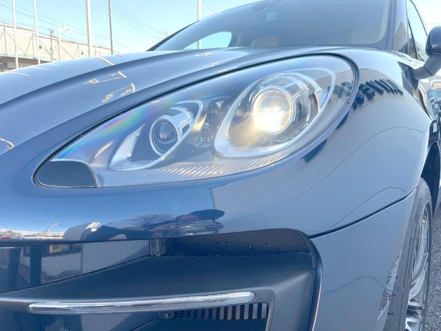 ��HID�w�b�h���C�g:���邭�O�����Ƃ炵�Ă����̂ŁA���V����Ԃ̑��s�������E�ǍD�ň��S���Ă���肢�������܂��B