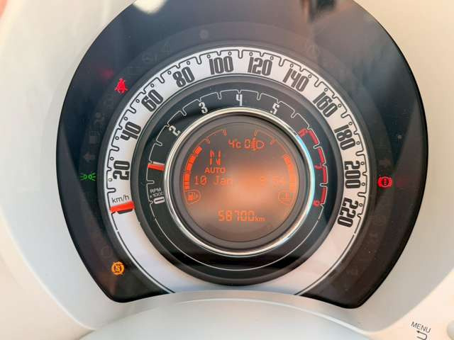 �C�ɂȂ邨�Ԃ�����܂�����E�̓d�b�ԍ����璼�ڂ��X�ɂ��₢���킹���������B�x�����@����ԗ����A��Ԃ܂łȂ�ł������������Ē����܂��B�X�^�b�t�ꓯ���A�����҂����Ă���܂��B