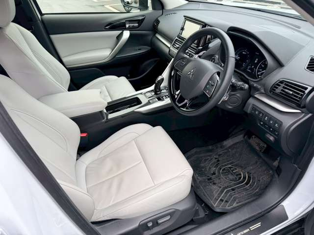 �C�ɂȂ邨�Ԃ�����܂�����E�̓d�b�ԍ����璼�ڂ��X�ɂ��₢���킹���������B�x�����@����ԗ����A��Ԃ܂łȂ�ł������������Ē����܂��B�X�^�b�t�ꓯ���A�����҂����Ă���܂��B