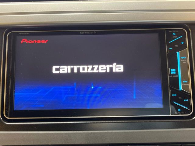 �y�i�r�Q�[�V�����z�ړI�n�܂ł�������ē����Ă����g���₷���i�r�BBluetooth�ڑ�����΂������̃X�}�z��MP3�v���C���[�̉��y���Đ��\!�����̉^�]������Ɋy�����Ȃ�܂�!!