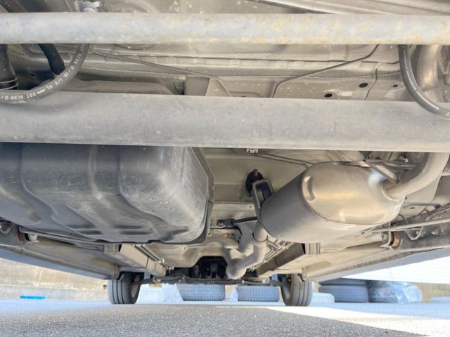 ����肪���ꂢ�Ȃ����ɁA�h�K���H�̎{�H���I�X�X���B�~��n��͂������A���ݕ��ɂ��Z���̕���A��Ń}�����E�E�B���^�[�X�|�[�c���������ɂ��D�]���������Ă���܂��B