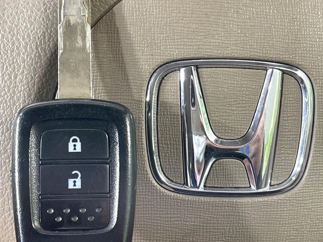 �y�L�[���X�z�������ꂽ�ꏊ����ł��{�^����Ńh�A�̊J���E�{�����ł���̂łƂ��Ă��֗�!�h�A�̌�������ɏ������邱�Ƃ�����܂����