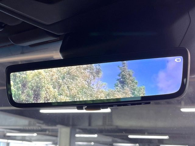 �y�f�W�^���C���i�[�~���[�z��Ȃ̑傫�ȉו��⓯��҂Ō�����m�F���Â炢���ł����S!�J�������B�e�����ԗ�����̉f�������[���~���[���ɕ\���B�N���A�Ȏ��E�ŏ󋵂̊m�F���\�ł�!