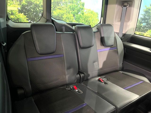 3��ڃV�[�g�͂�������ԗǍD����l�ł��������ƍ����Ē����܂��̂ŁA��l���ł̂��o���������N���N�ł��􂲉Ƒ��ŁA�C�̒m�ꂽ���ԂŁA�h���C�u�ɍs���̂��y���݂ł��ˁ�