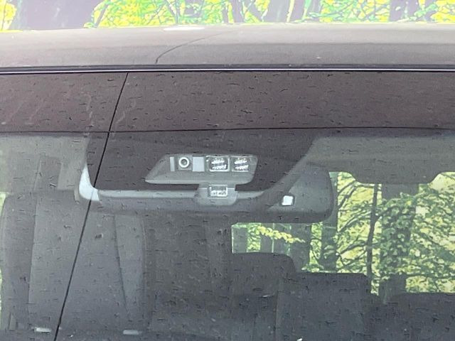 �y�O�He-Assist�z���s���ɑO���̎ԗ�����F�����A�Փ˂������Ȏ��͌x��ƃu���[�L�ŏՓˉ���Ɣ�Q�y�����A�V�X�g�B�����S�Ƀh���C�u�����y���݂��������܂��B