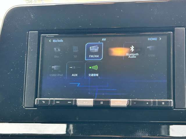 �A���E���h�r���[���j�^�[������