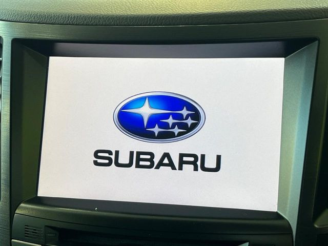 �y�����i�r�z�l�C�̏����i�r�𑕔����Ă���܂��B�i�r�̎g���₷���͂������A�I�[�f�B�I�@�\���[��!�L�����v�◷�s�͂������A�ʋ΂┃�����ȂǕ��i�̃h���C�u���y�����Ȃ�͂���