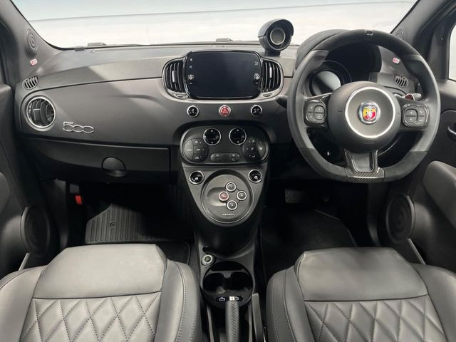 �A���ԃO���[�v���݌ɐ���2,000��!�S���̌n��X���烁�[�J�[�E�Ԏ��킸���Љ�o����̂ŁA���Ȃ��Ƀs�b�^���̂��Ԃ�������͂��ł���܂��͂��₢���킹��������