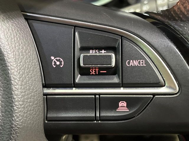 �y�X�Y�L �Z�[�t�e�B�T�|�[�g�z���s���ɑO���̎ԗ�����F�����A�Փ˂������Ȏ��͌x��ƃu���[�L�ŏՓˉ���Ɣ�Q�y�����A�V�X�g�B�����S�Ƀh���C�u�����y���݂��������܂��B