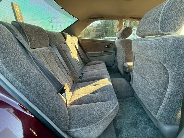 �C�ɂȂ邨�Ԃ�����܂�����E�̓d�b�ԍ����璼�ڂ��X�ɂ��₢���킹���������B�x�����@����ԗ����A��Ԃ܂łȂ�ł������������Ē����܂��B�X�^�b�t�ꓯ���A�����҂����Ă���܂��B