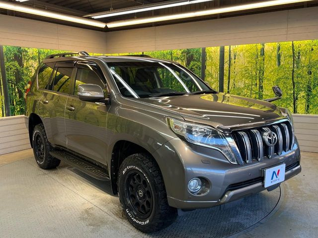 �������x�̃K���X�疌�ŝ����͂������A�㎿�ȃc���E����������B���O����_���J�����؂Ȉ��Ԃ�ی삵�A�F�����E�򉻂�h�~�B�u�e�X�v���b�V���R�[�g�v�A�u�e�v���~�b�T�R�[�g�v���炨�I�т��������܂��B