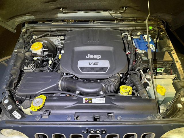 �����X�ł́A�e���[�J�[�̐�p�f�f�e�X�^�[�𓱓��B���Ǝ��i�����e�N�j�J���X�^�b�t���풓���Ă���܂��̂ŁA������̍ۂɂ����S���Ă����p���������܂��B