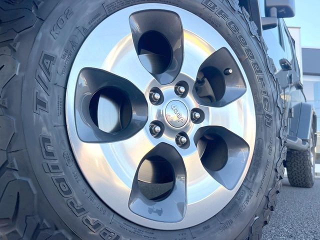 ������18�C���`�A���~�z�C�[��:�A���ԂȂ�ł͂̑�z����������x����z�C�[���Ƒ����ł�!���{�Ԃ̑���Ɋ���Ă�����ɂ����Б̊����Ē��������قǁA�������x���ł܂Ƃ܂��Ă��܂�!