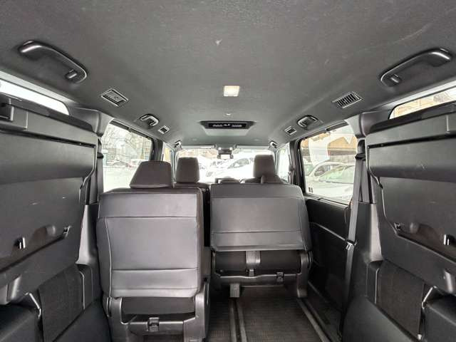 多彩なシートアレンジも魅力の一つです!