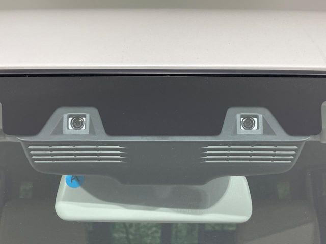 �y�X�Y�L �Z�[�t�e�B�T�|�[�g�z���s���ɑO���̎ԗ�����F�����A�Փ˂������Ȏ��͌x��ƃu���[�L�ŏՓˉ���Ɣ�Q�y�����A�V�X�g�B�����S�Ƀh���C�u�����y���݂��������܂��B