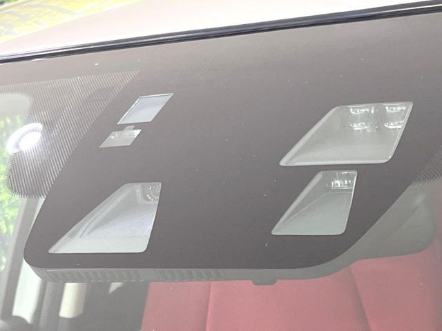 �y�X�}�[�g�V�e�B�u���[�L�T�|�[�g�z�ᑬ���s���ɑO���̎ԗ�����F�����A�Փ˂������Ȏ��͌x��ƃu���[�L�ŏՓˉ���Ɣ�Q�y�����A�V�X�g�B�����S�Ƀh���C�u�����y���݂��������܂��B