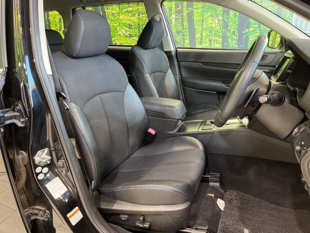 �y�n�[�t���U�[�V�[�g�z�������ƍ���S�n�𗼗������l�C�̃V�[�g���w�ʁE���ʂ̃t�@�u���b�N�f�ނ́A�ʋC���̗ǂ��⊊��ɂ����ɗD��Ă��܂��B�C���╞���ɍ��E���ꂸ���K�ɂ���肢�������܂��B