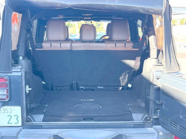 ���g�����N���[��:����L������e�X�y�[�X!���ꂾ���̍L��������΂��������⃌�W���[�Ȃǂɂ��œK�ł�!�g�p�������Ȃ����ꂢ�ȏ�Ԃ��ێ����Ă���܂��B