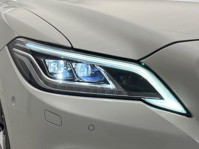 �y�O��LED�w�b�h���C�g�z�X�^�C���b�V���Ȍ����ڂ̎O��LED�w�b�h���C�g�𑕔���X�^�C�������łȂ��A��Ԃ̑��s�����E�ǍD�ň��S���Ă���肢�������܂��B